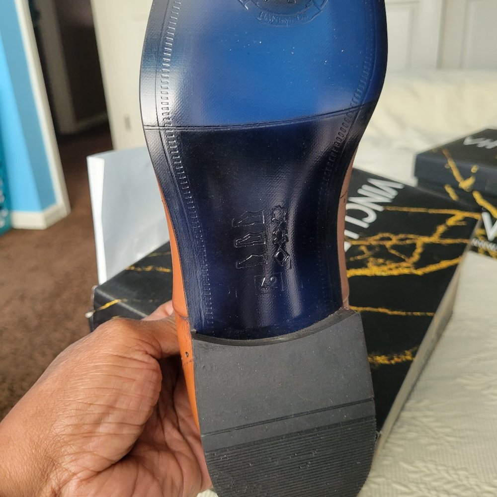 DaVinci Men's Shoe